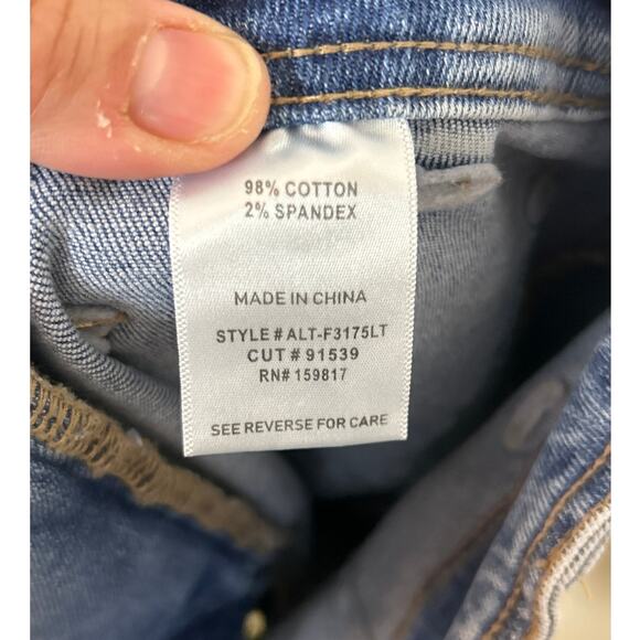 Altar’d State Women’s 30 Blue Flared Leg Boho Denim Jeans Casual - Picture 7 of 7